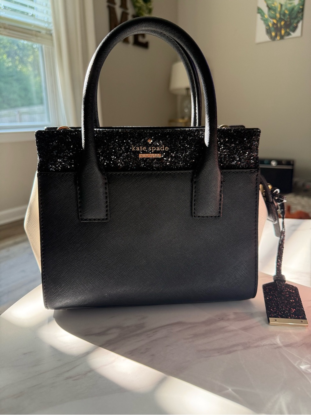 🖤Kate Spade Black & Cream Glitter Top Satchel